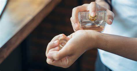 Why Do Perfumes Have Different Notes?